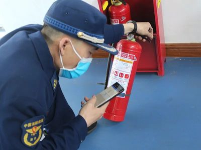 筑牢消防產品&ldquo;防火墻&rdquo;| 郊區大隊開展驗收備案工程消防產品專項檢查
